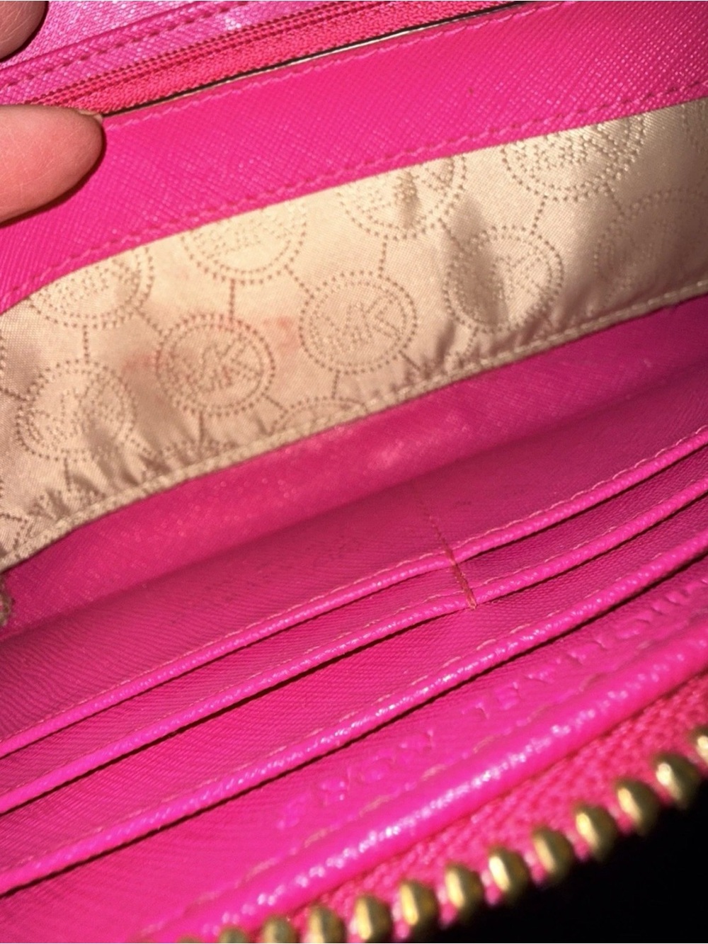 Michael Kors Hot Pink Bedford Ostrich Embossed Zip Wallet with Gold Plaque - Picture 4 of 9